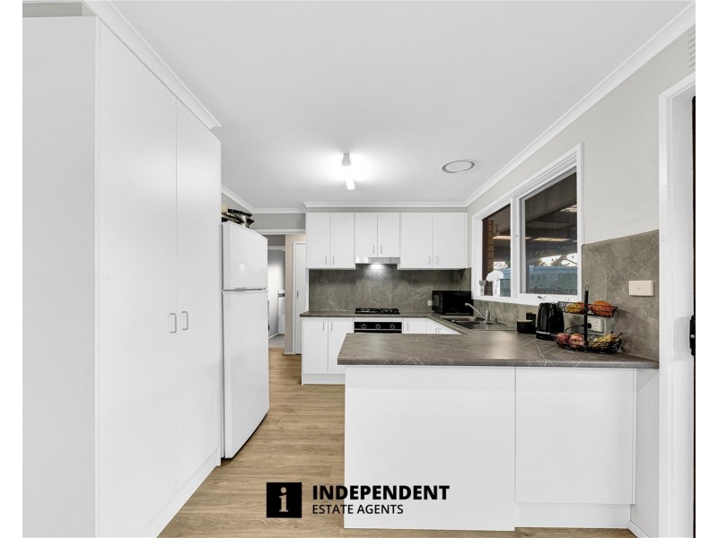 99 Sladen Street, Cranbourne VIC 3977