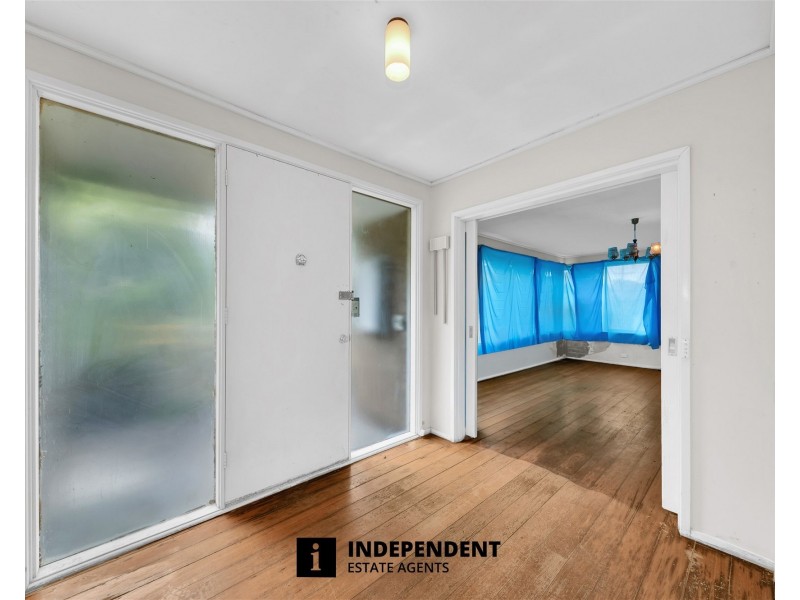 27 Sunrise Drive, Mulgrave VIC 3170