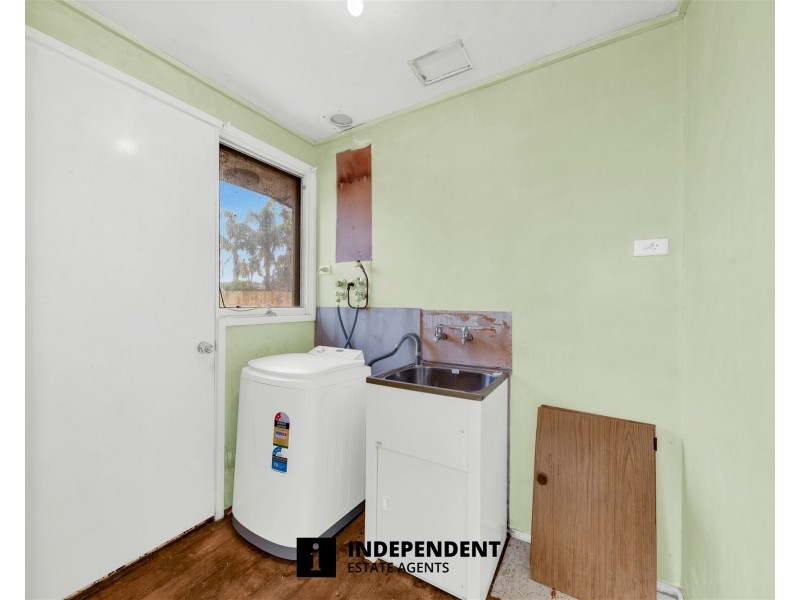 27 Sunrise Drive, Mulgrave VIC 3170