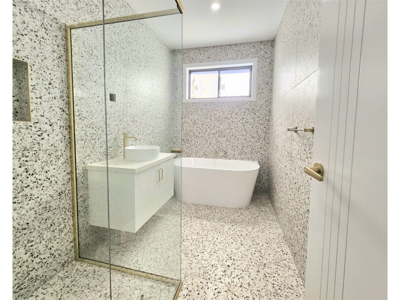 8  Jiren Street, Rockbank VIC 3335