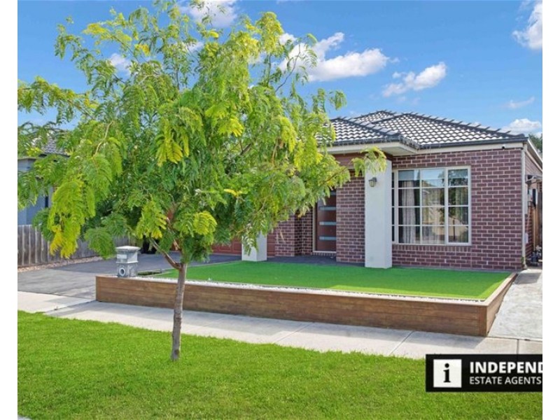 17  Cornwell Street, Melton South VIC 3338