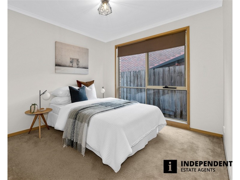 6 Wildwood Court, Cranbourne North VIC 3977