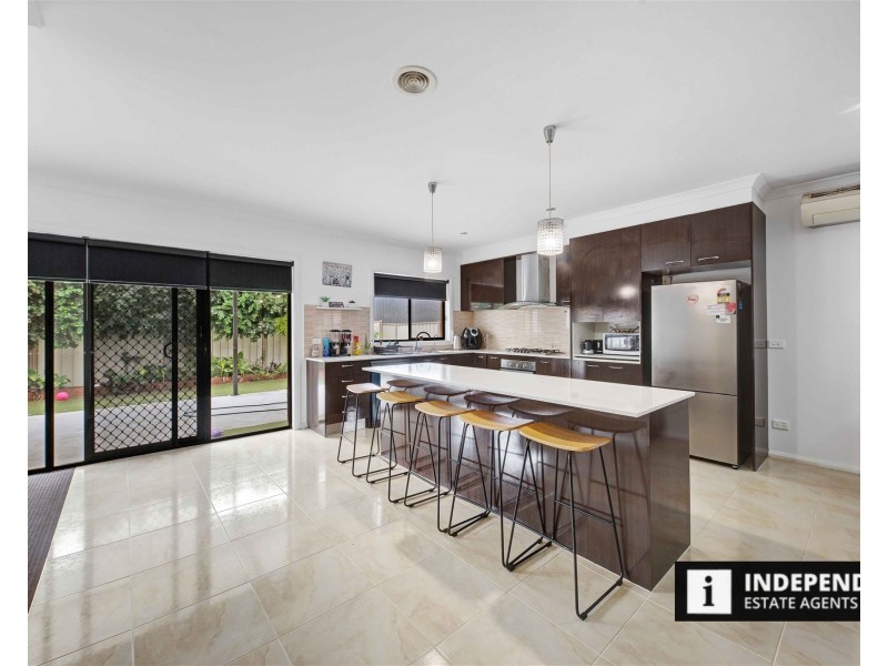 7 Red Fox Boulevard, Brookfield VIC 3338