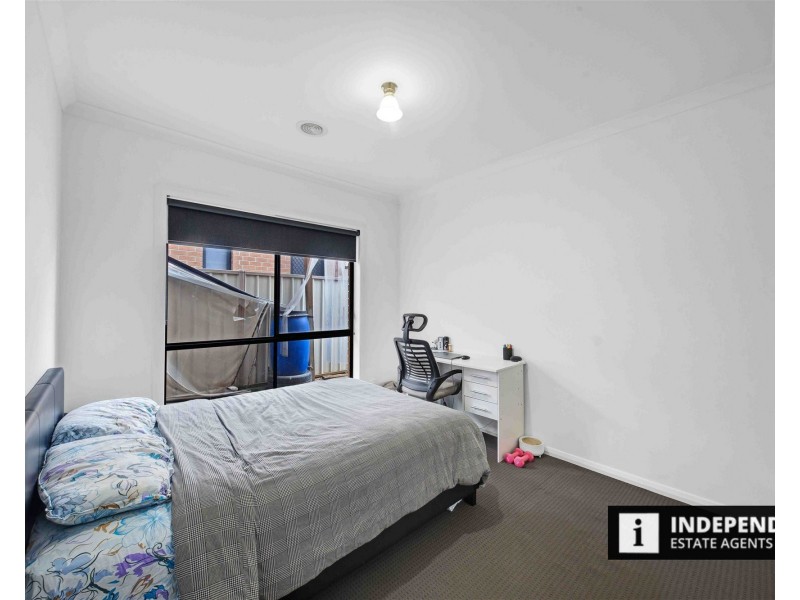 7 Red Fox Boulevard, Brookfield VIC 3338