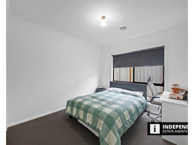 7 Red Fox Boulevard, Brookfield VIC 3338
