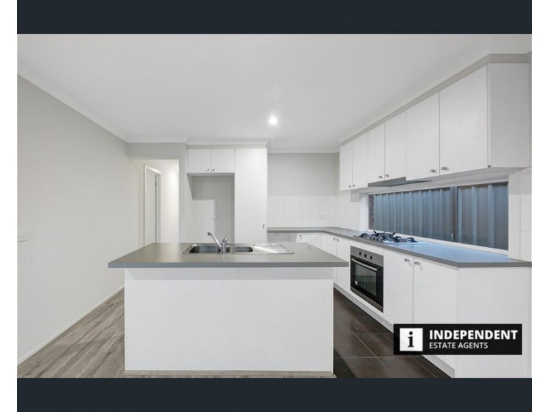 286 Clarkes Rd., Brookfield VIC 3338