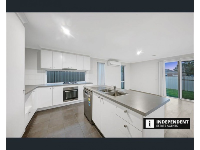 286 Clarkes Rd., Brookfield VIC 3338
