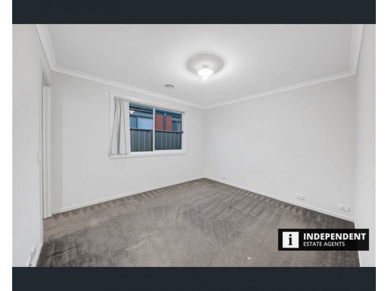 286 Clarkes Rd., Brookfield VIC 3338