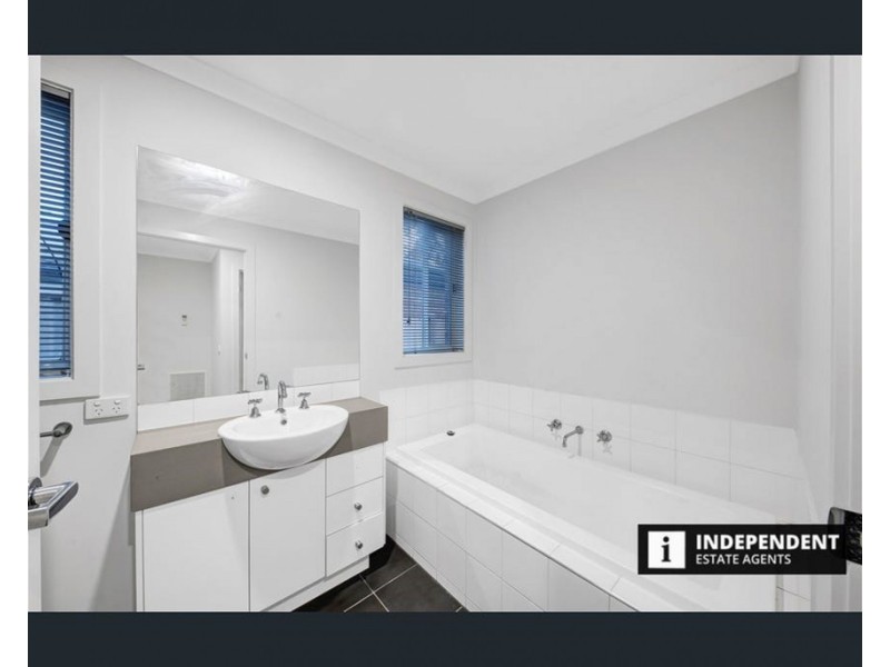 286 Clarkes Rd., Brookfield VIC 3338