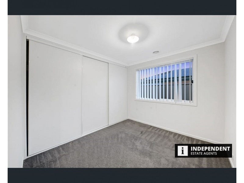 286 Clarkes Rd., Brookfield VIC 3338