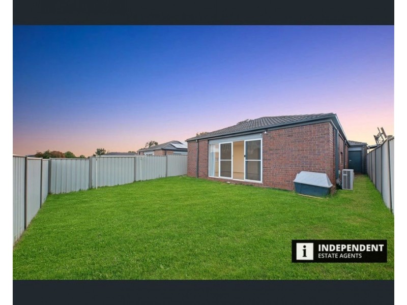 286 Clarkes Rd., Brookfield VIC 3338