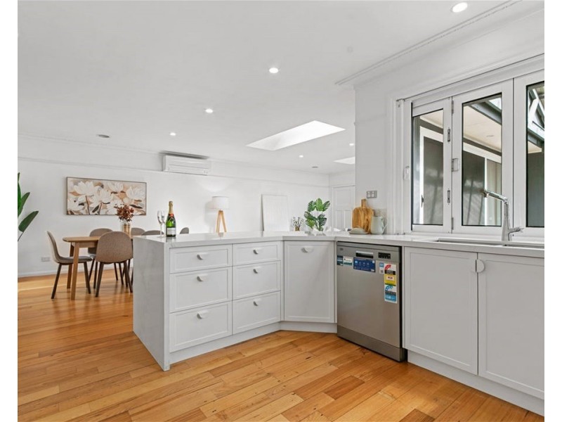 52  GARIBALDI STREET, Traralgon VIC 3844