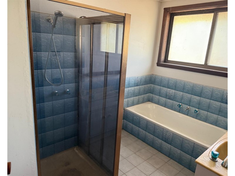 39 Collison Road, Cranbourne East VIC 3977