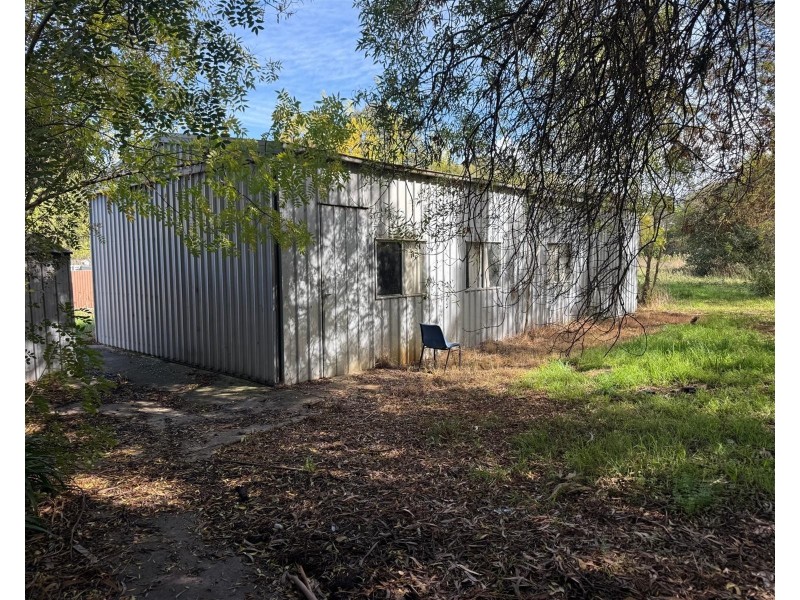 39 Collison Road, Cranbourne East VIC 3977