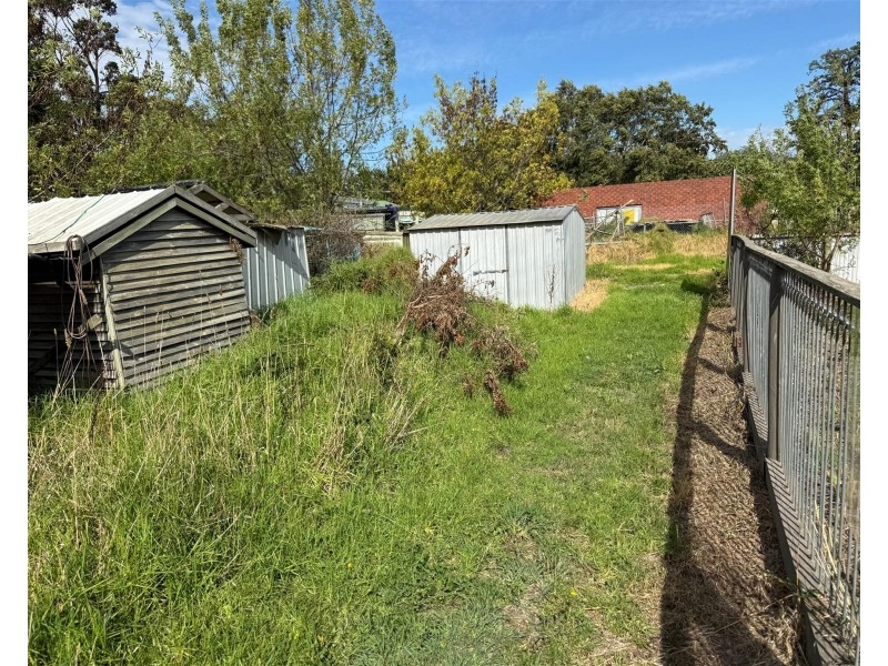 39 Collison Road, Cranbourne East VIC 3977