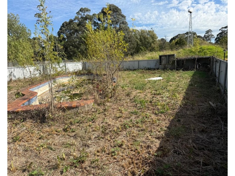 39 Collison Road, Cranbourne East VIC 3977