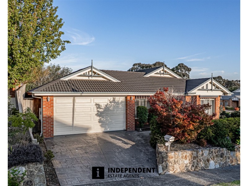 13  Lynch Court, Berwick VIC 3806
