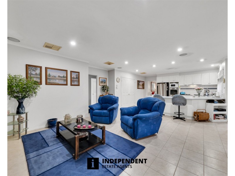 13  Lynch Court, Berwick VIC 3806