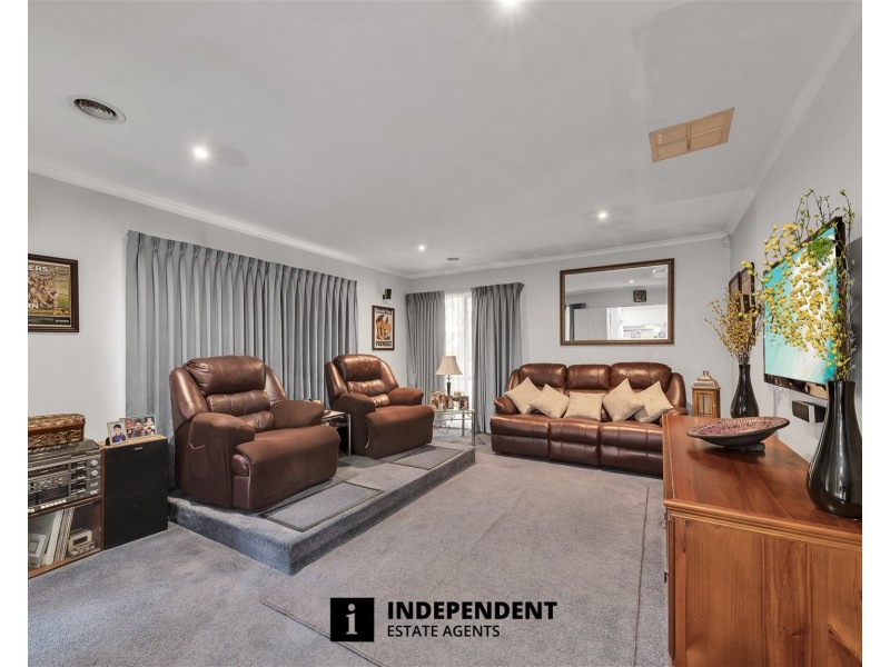 13  Lynch Court, Berwick VIC 3806