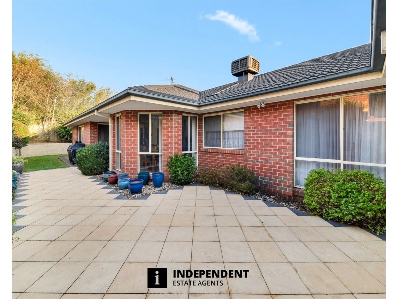 13  Lynch Court, Berwick VIC 3806