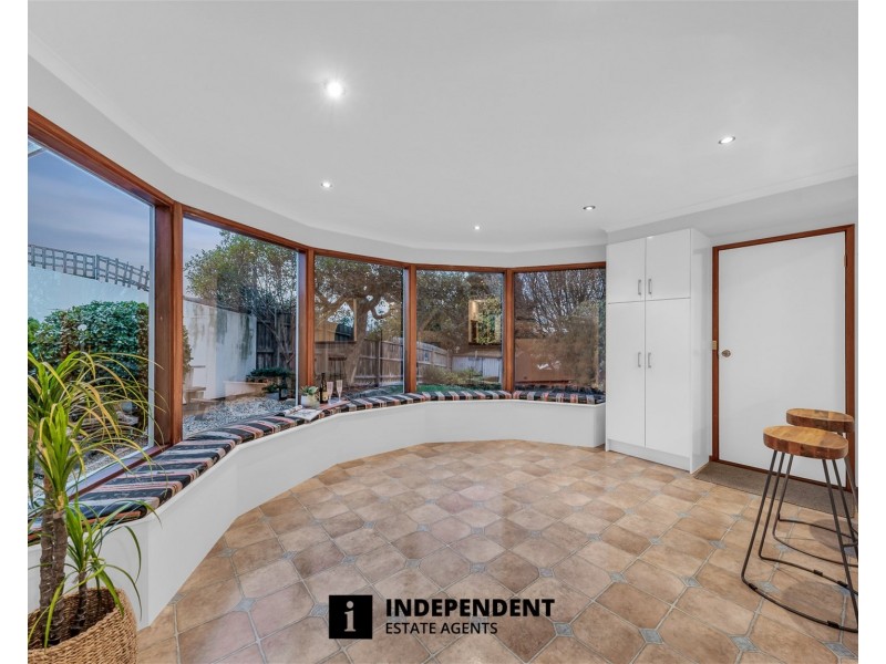 4  Olinda Place, Frankston VIC 3199