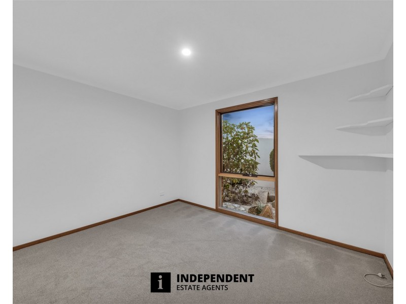 4  Olinda Place, Frankston VIC 3199