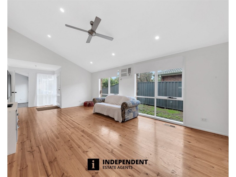 9 Hood Court, Berwick VIC 3806