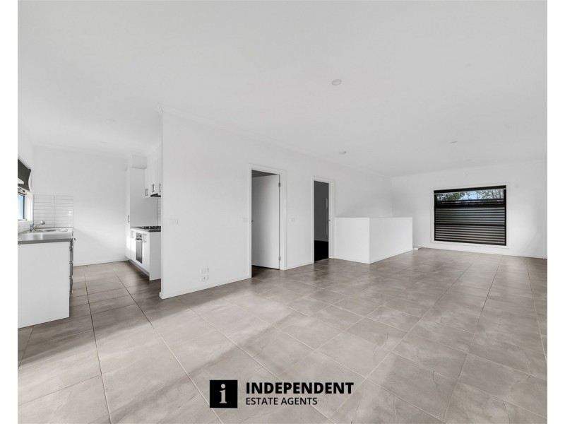 23 Tanino Road, Cranbourne West VIC 3977