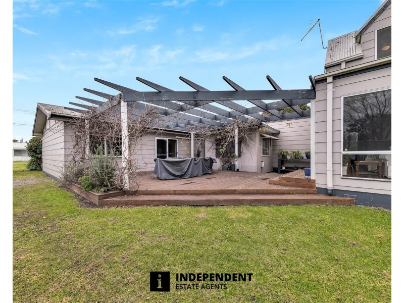 12 Bakewell Street, Tooradin VIC 3980