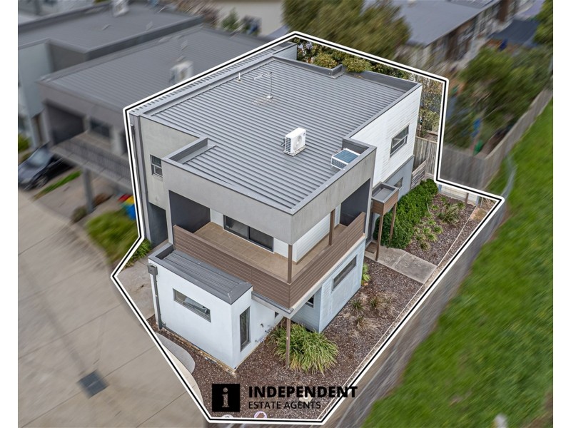 23 Tanino Road, Cranbourne West VIC 3977