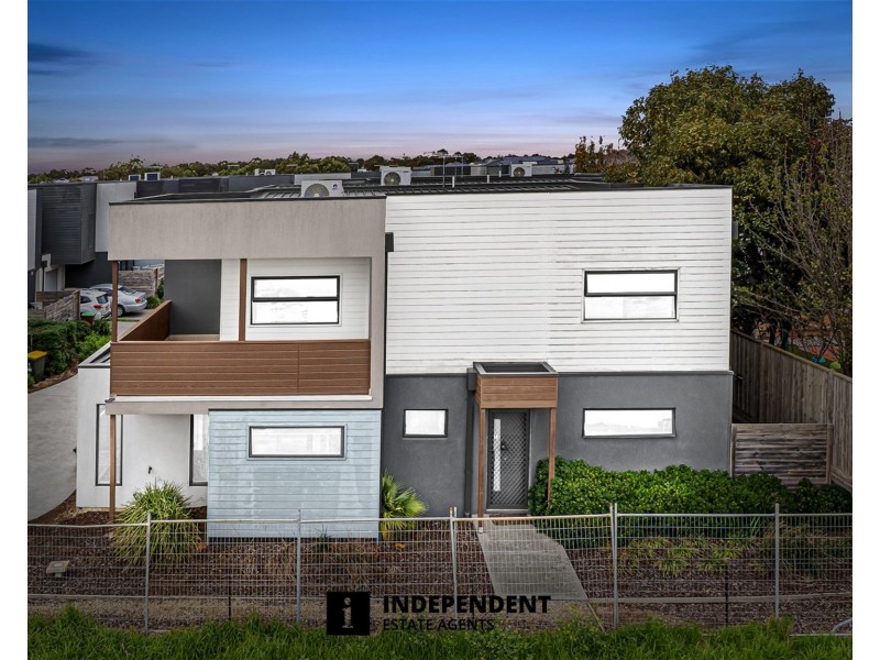 23 Tanino Road, Cranbourne West VIC 3977