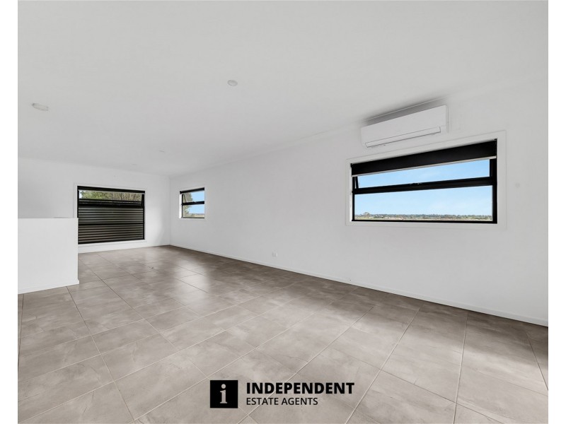 23 Tanino Road, Cranbourne West VIC 3977