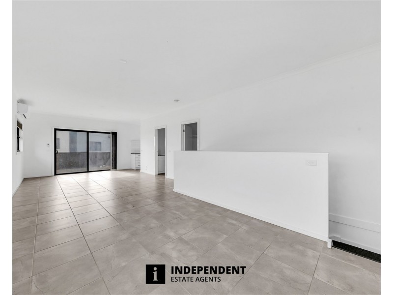 23 Tanino Road, Cranbourne West VIC 3977