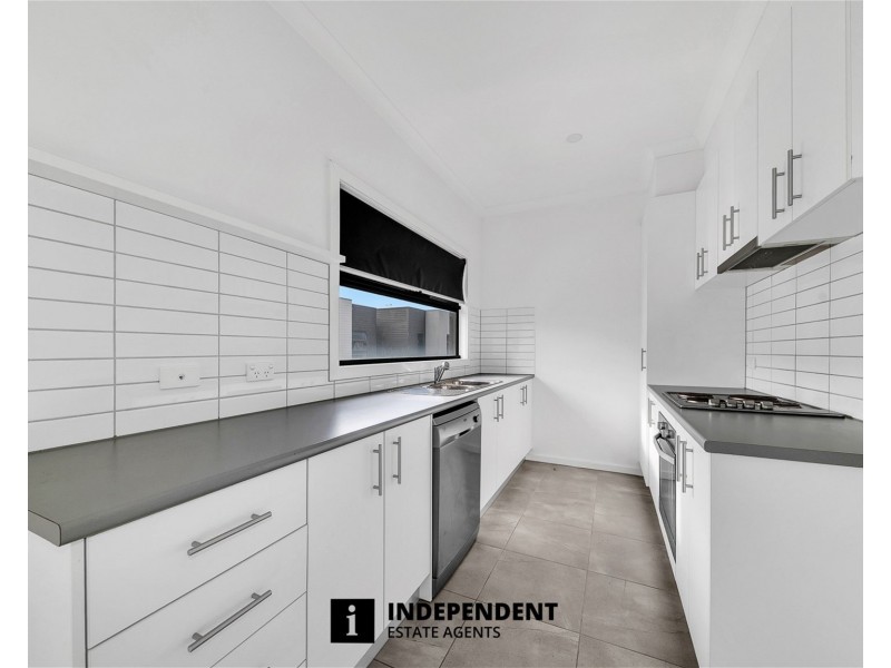 23 Tanino Road, Cranbourne West VIC 3977