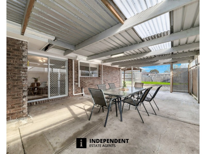 34 Bates Street, Cranbourne West VIC 3977