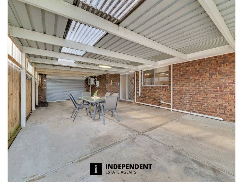34 Bates Street, Cranbourne West VIC 3977
