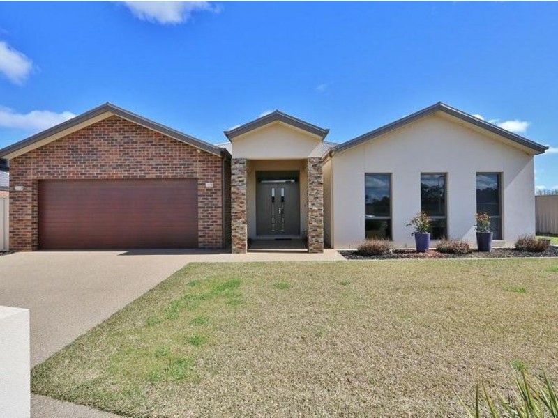 7 Alan Charlton Drive, Tongala VIC 3621
