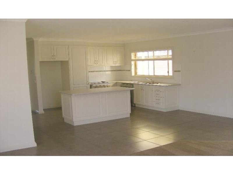 2/9 Haslem Street, Kyabram VIC 3620