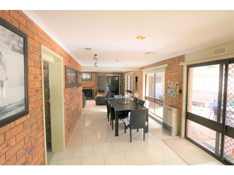 16 Finlay Road, Tongala VIC 3621