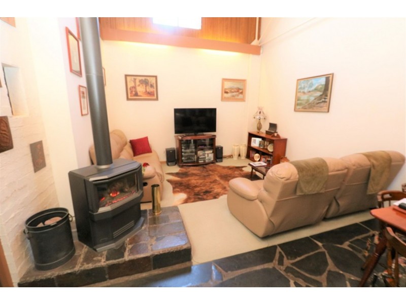 44 Henderson Road, Tongala VIC 3621