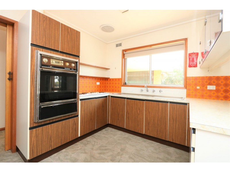 65 Railway Avenue, Stanhope VIC 3623