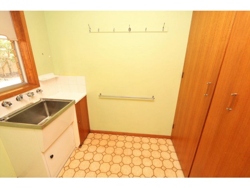 65 Railway Avenue, Stanhope VIC 3623