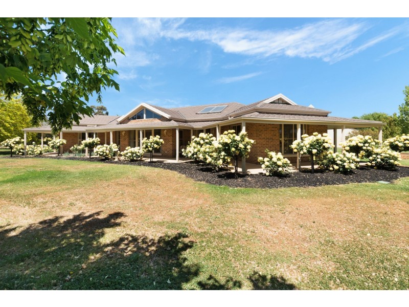 14 Kashelmara Drive, Kyabram VIC 3620