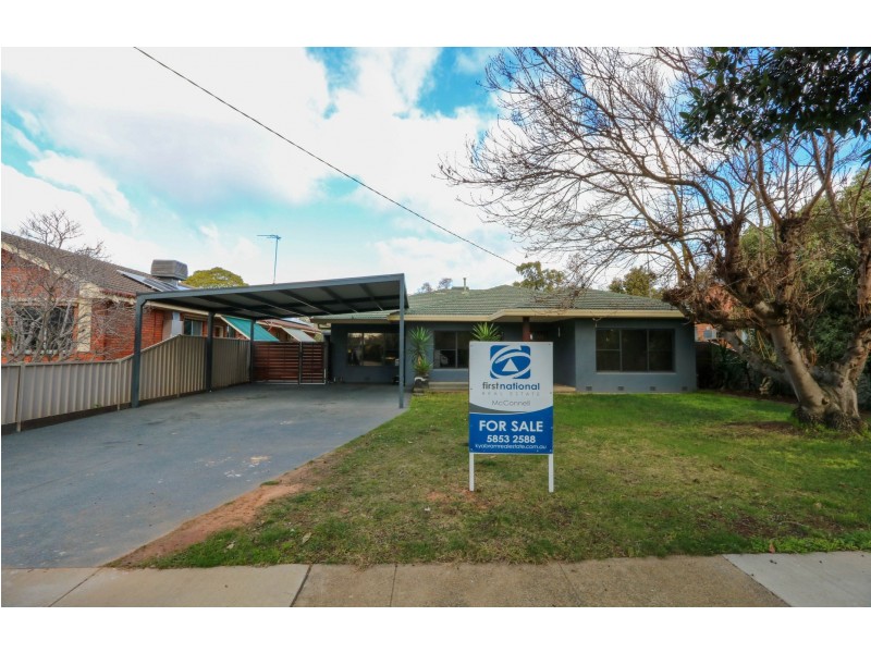 8 Jacaranda Avenue, Kyabram VIC 3620