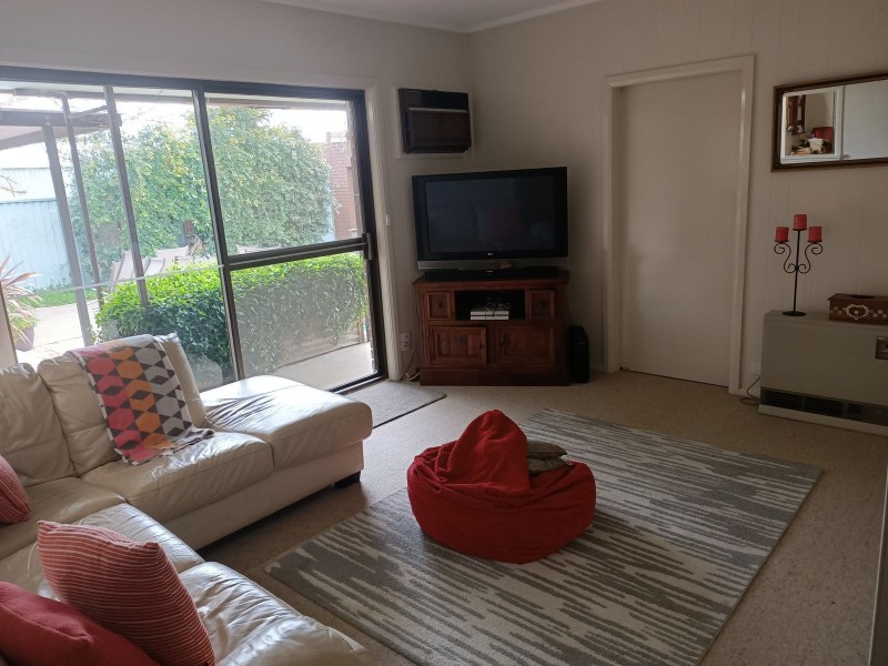 16 Tehan Avenue, Kyabram VIC 3620