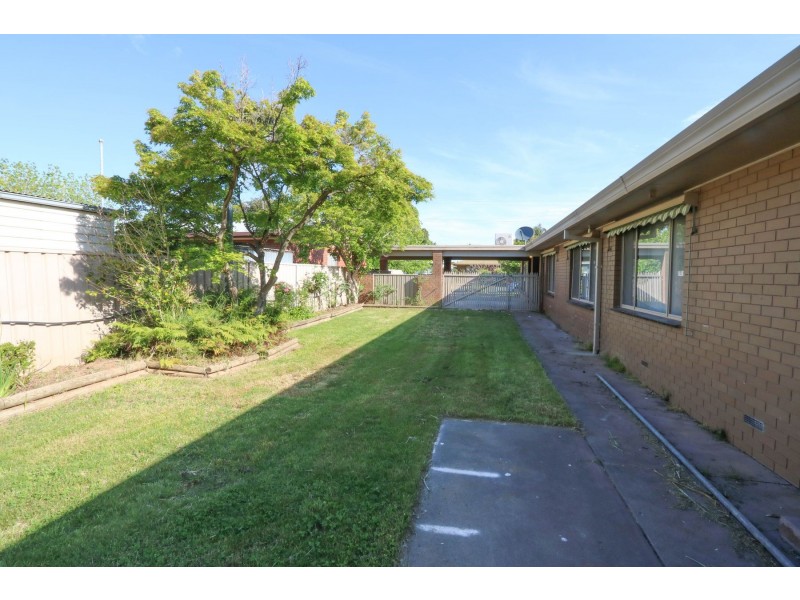 18 Hutson Street, Kyabram VIC 3620