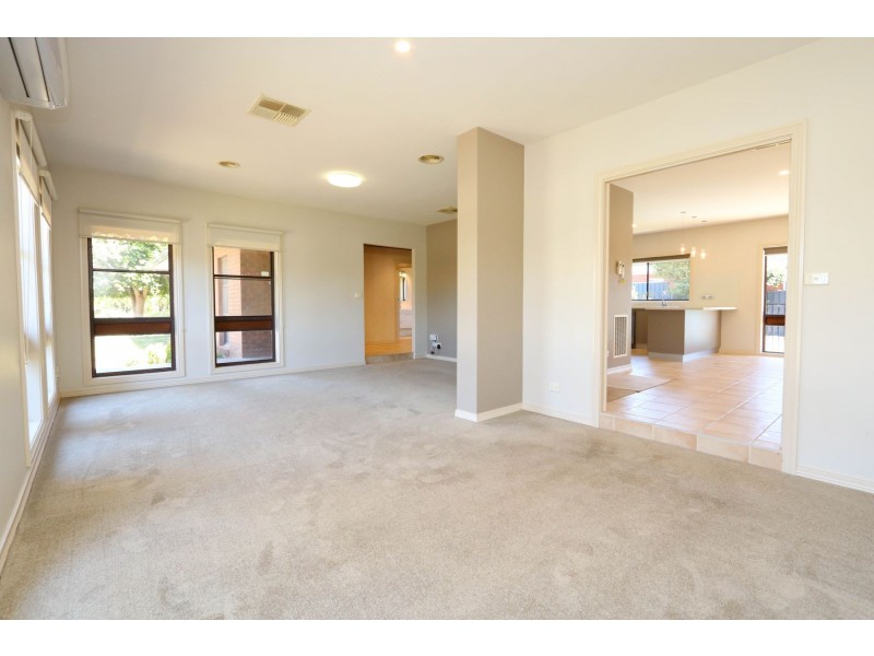 29 Tweddle Street, Kyabram VIC 3620
