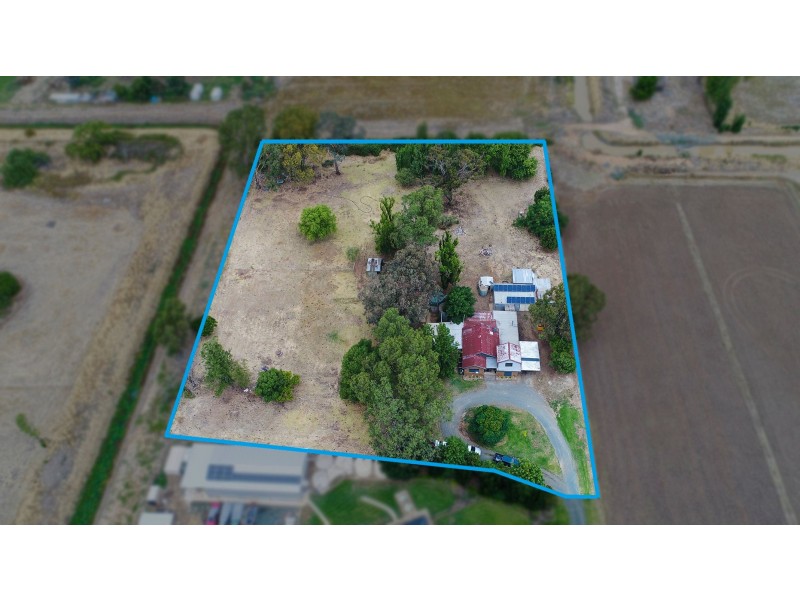 44 The Avenue, Kyabram VIC 3620