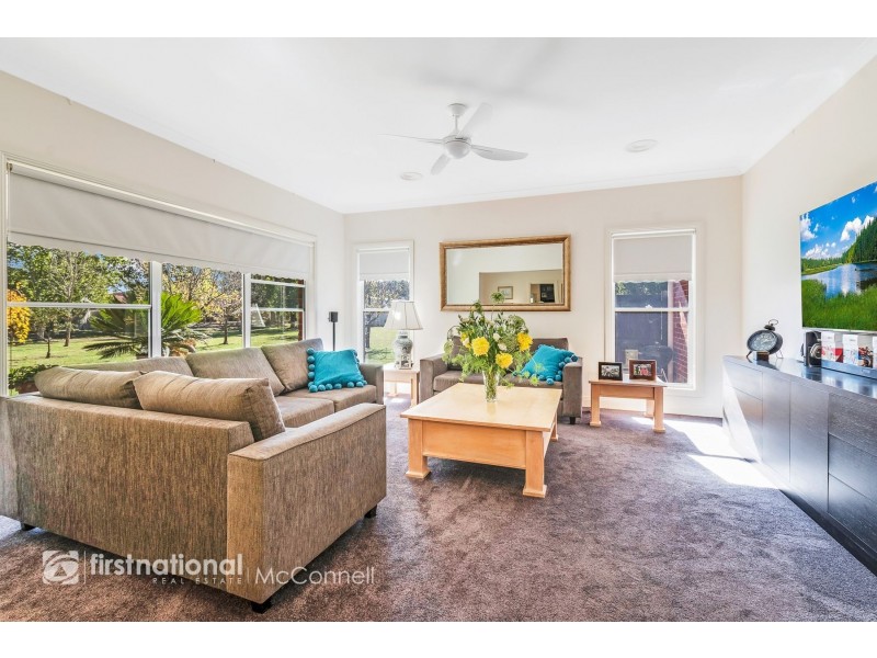 4 Gardadale Drive, Kyabram VIC 3620