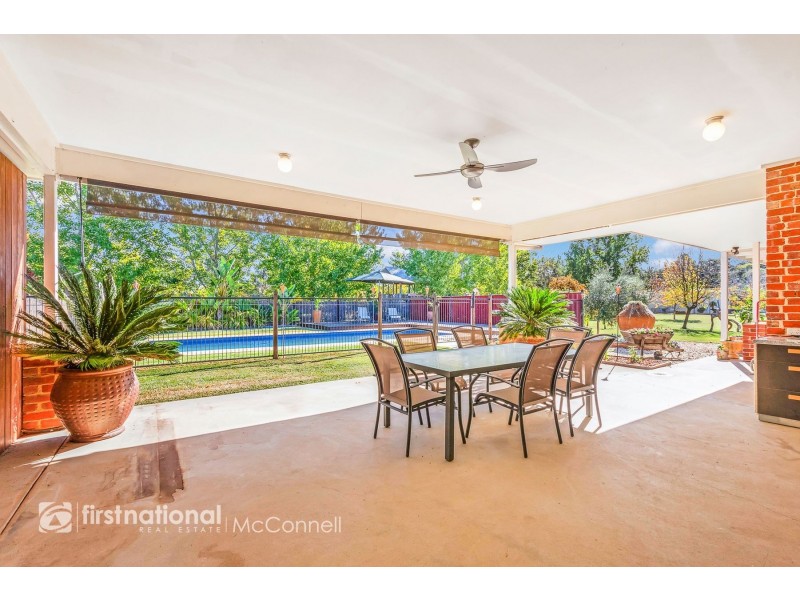 4 Gardadale Drive, Kyabram VIC 3620